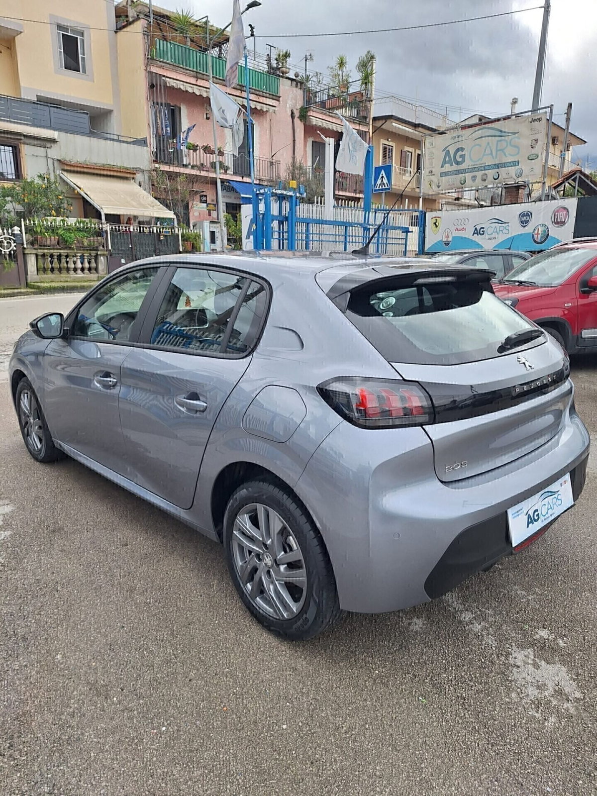 Peugeot 208 BlueHDi 100 Stop&Start 5 porte Allure (4)