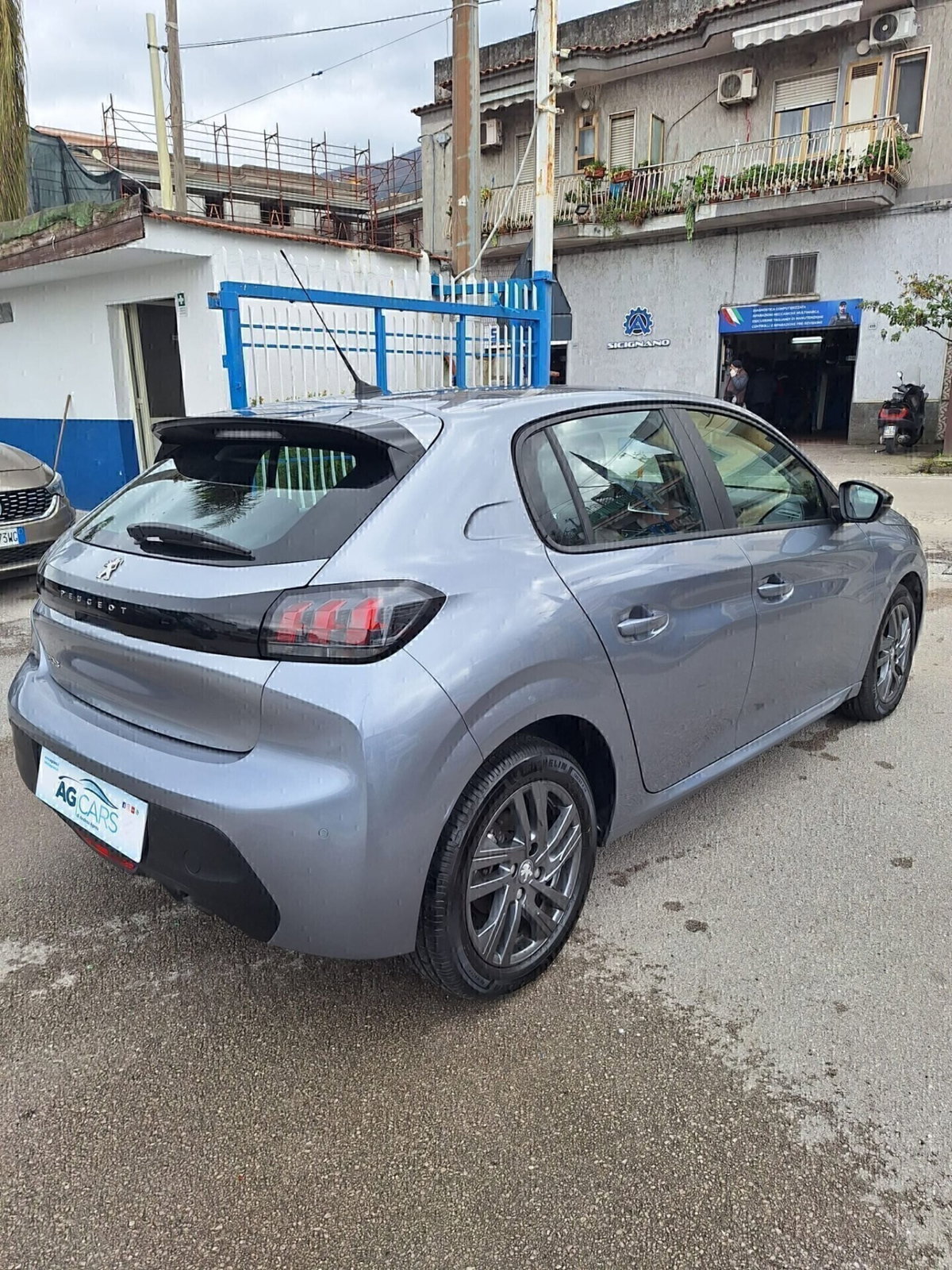 Peugeot 208 BlueHDi 100 Stop&Start 5 porte Allure (6)