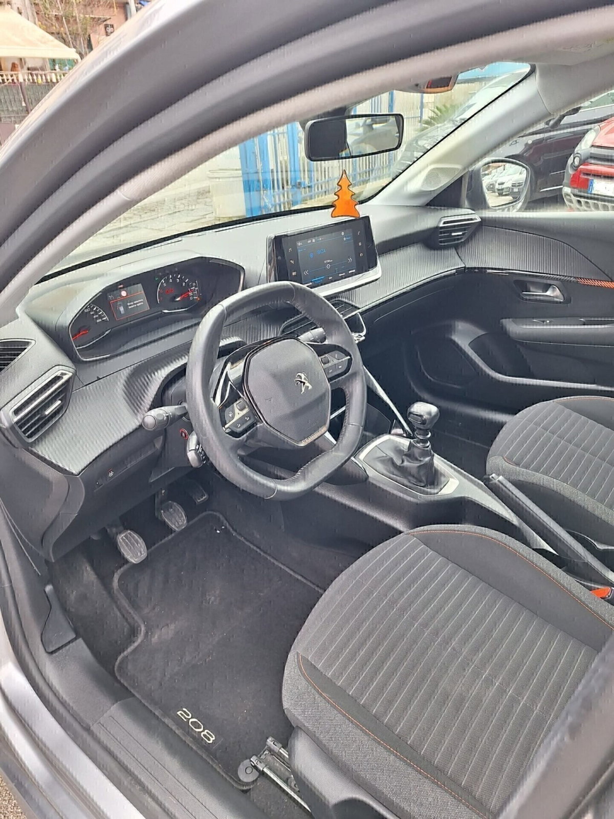 Peugeot 208 BlueHDi 100 Stop&Start 5 porte Allure (7)