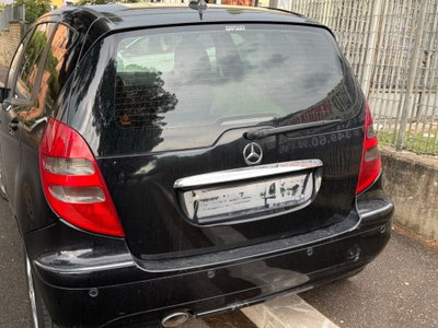 Mercedes-Benz Classe A 160 CDI Elegance (3)