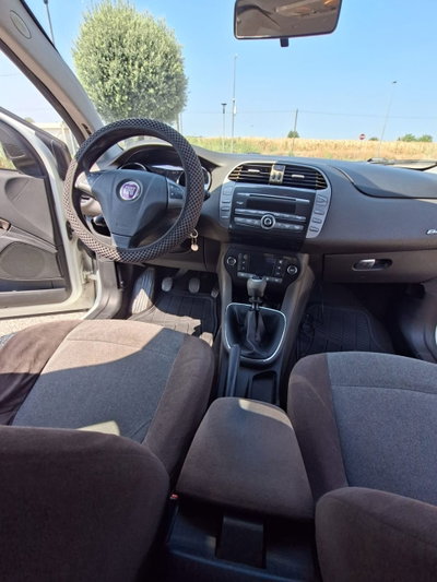 Fiat Bravo 1.6 MJT 105 CV Active (11)