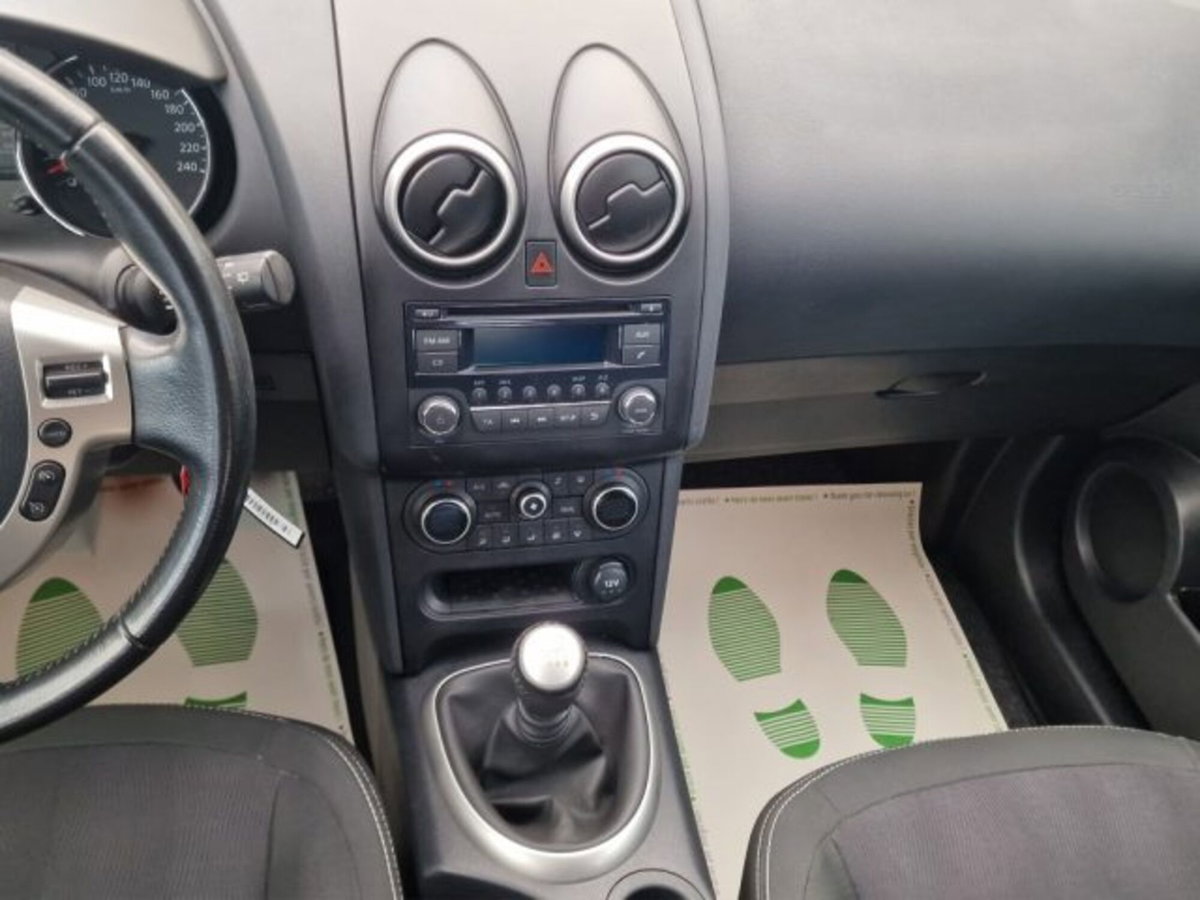 Nissan Qashqai 1.5 dCi DPF Tekna (16)