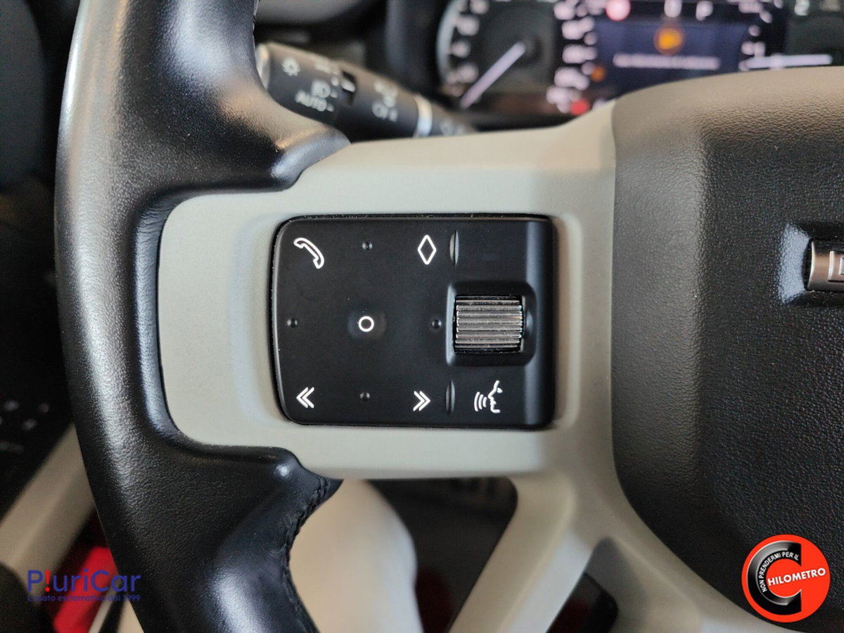 Land Rover Defender 110 3.0d i6 mhev SE awd 200cv auto 6p.ti (17)