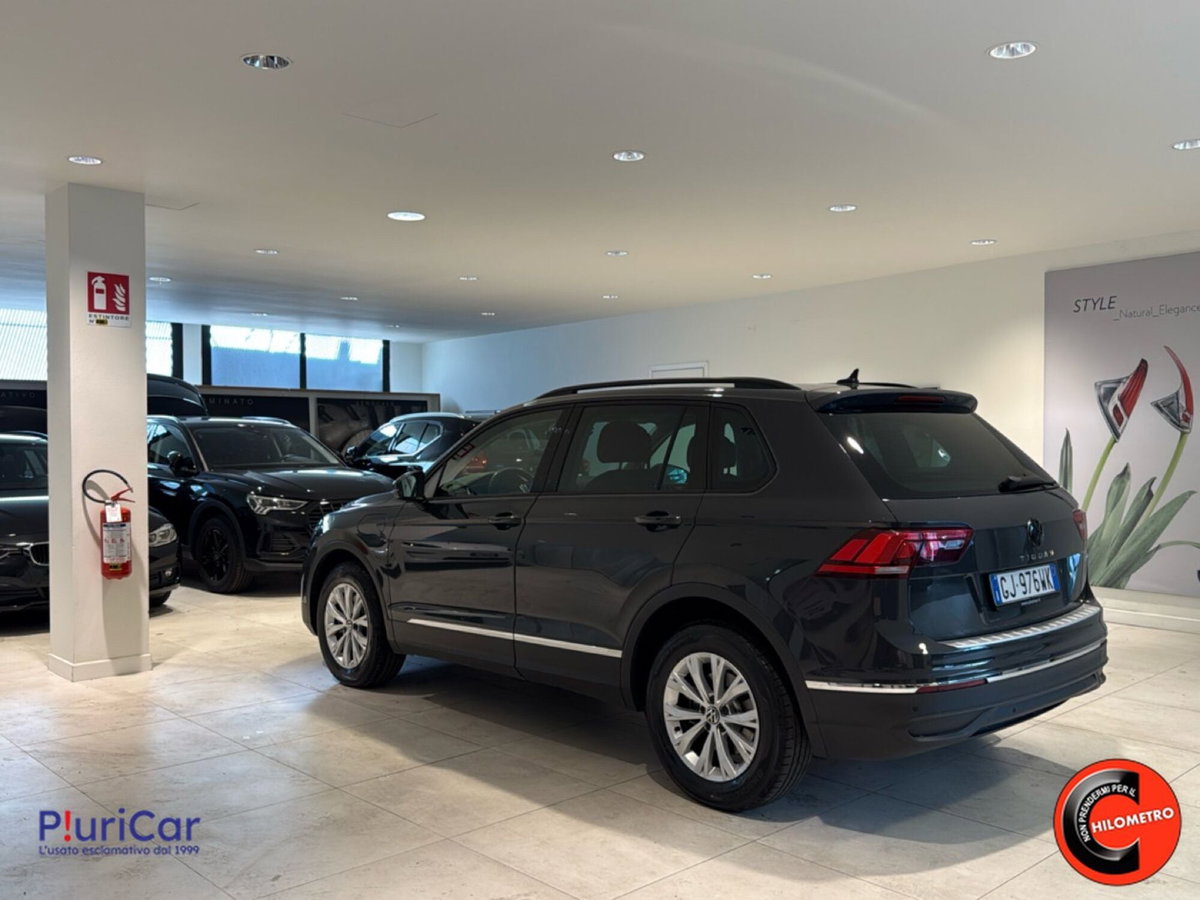 Volkswagen Tiguan 1.4 TSI eHYBRID DSG R-Line (6)