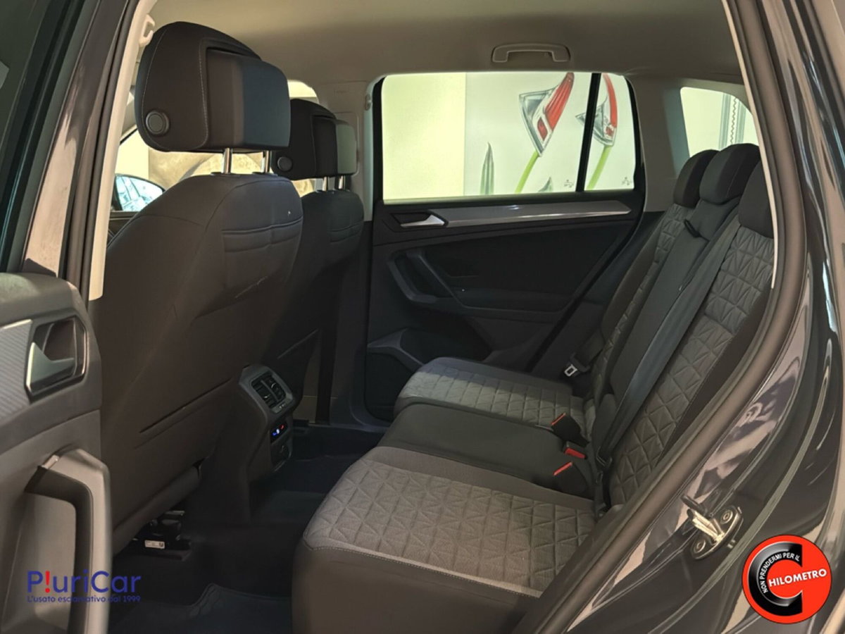 Volkswagen Tiguan 1.4 TSI eHYBRID DSG R-Line (8)