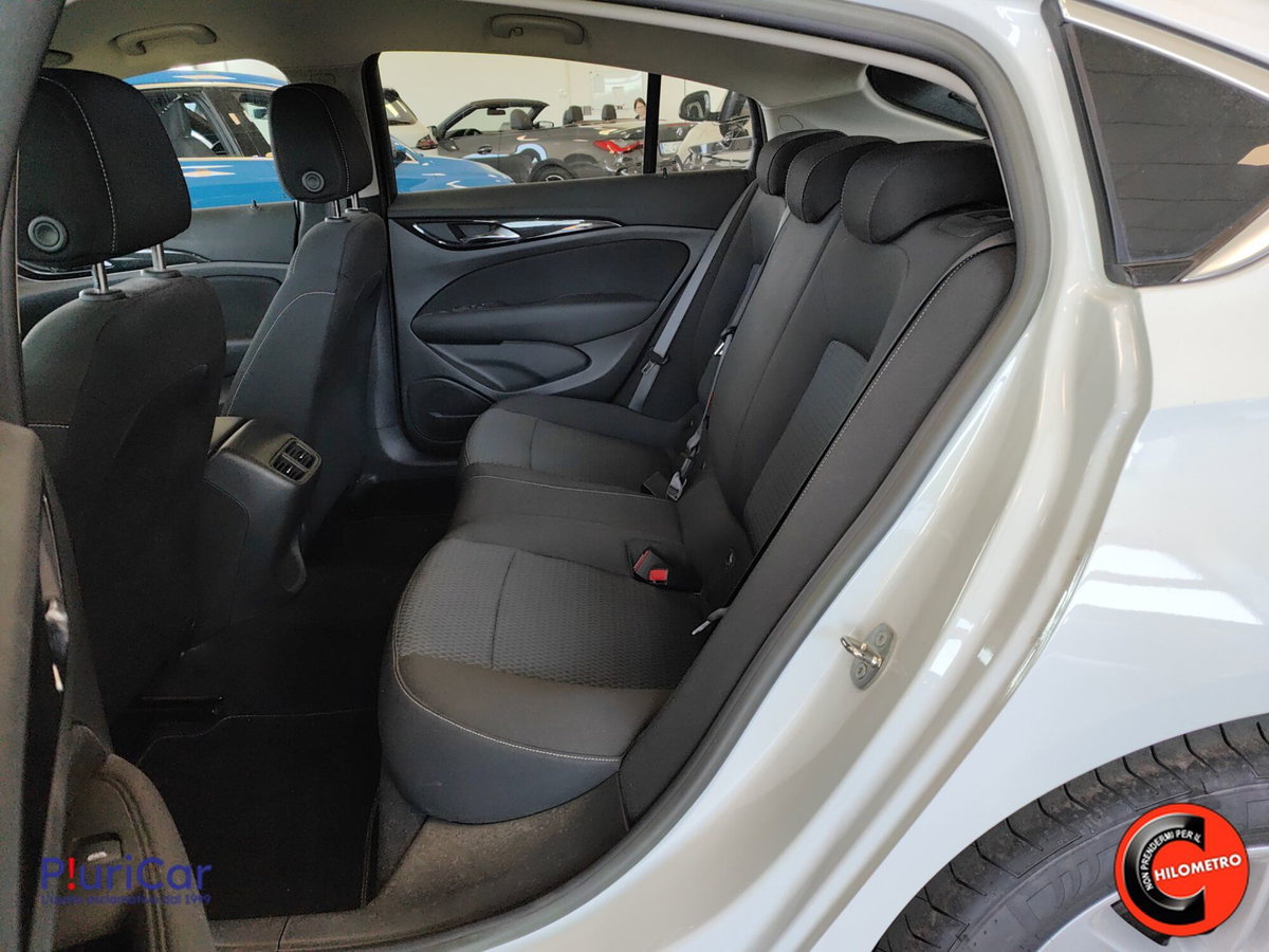 Opel Insignia 2.0 CDTI 174 CV S&S Grand Sport GS Line (7)