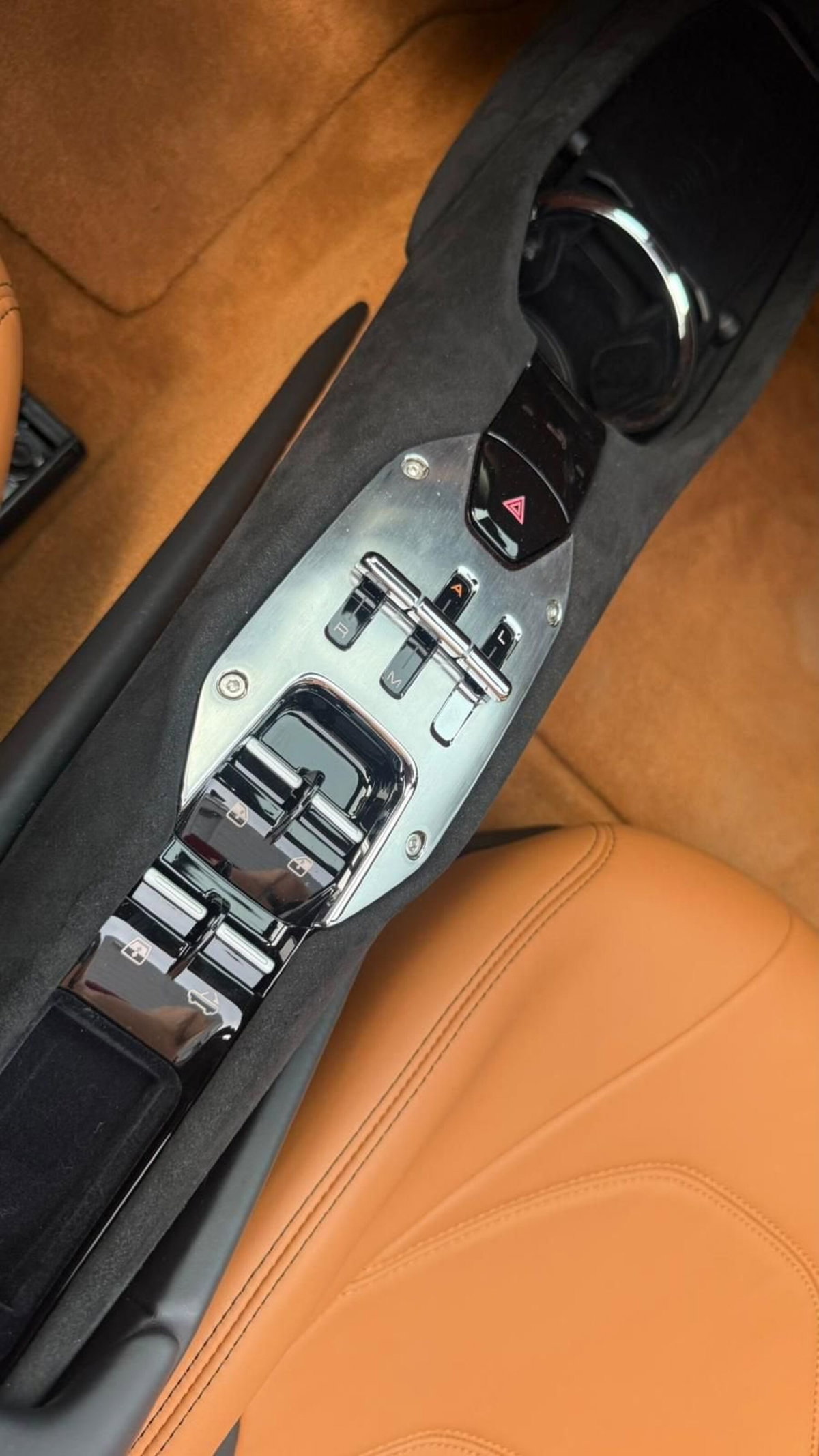 Ferrari 296 Spider 3.0 GTS (14)