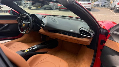 Ferrari 296 Spider 3.0 GTS (15)