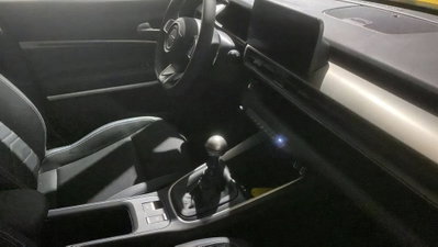Jeep Avenger 1.2 turbo Summit fwd 100cv (9)