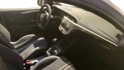 Opel Corsa 1.2 100 CV GS Line (9)