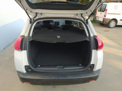 Peugeot 2008 100 Active (13)