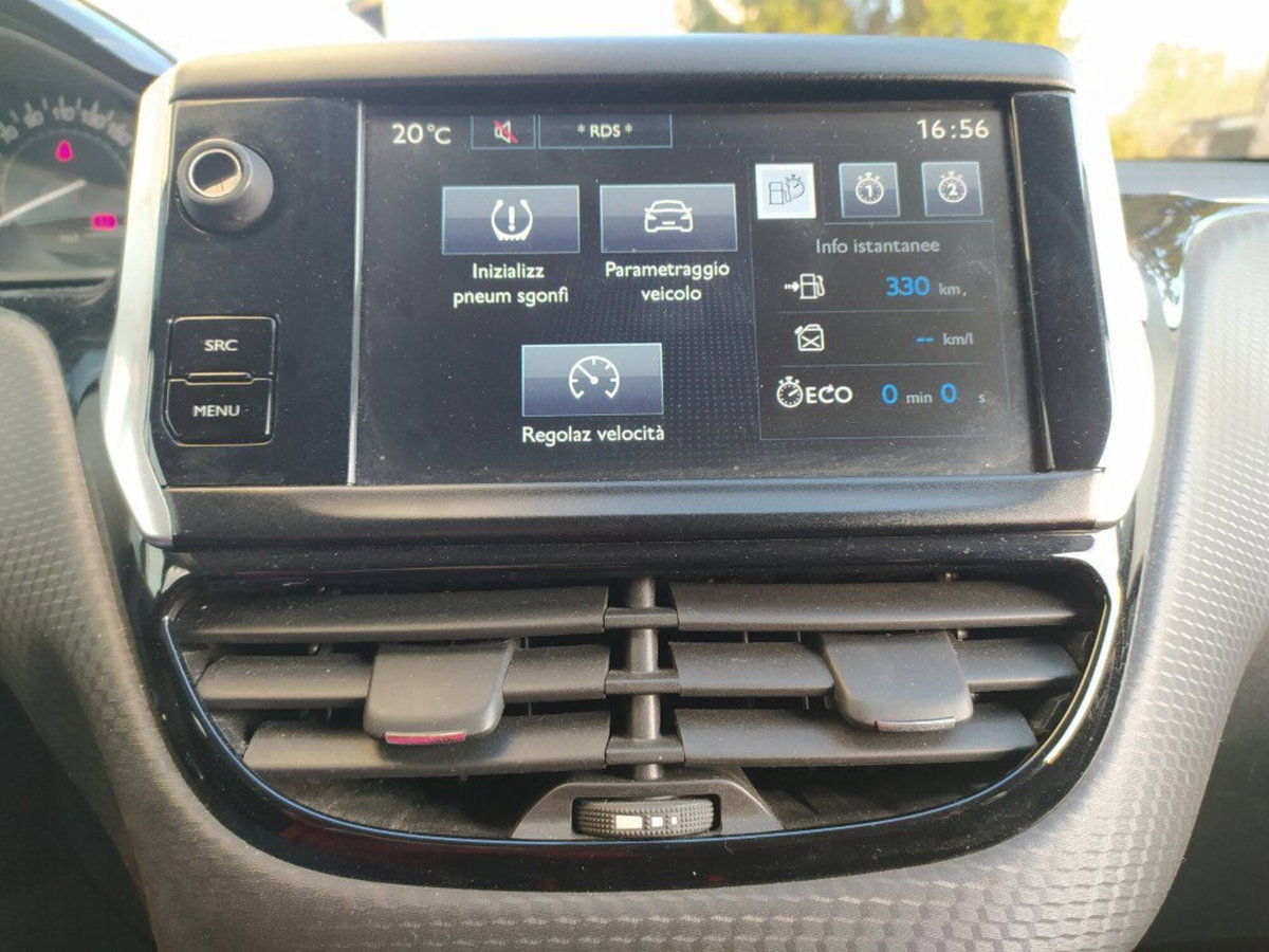 Peugeot 2008 100 Active (6)