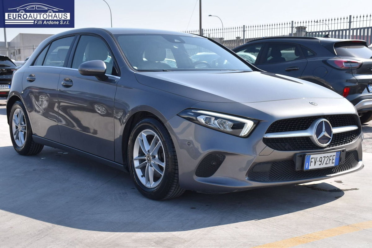Mercedes-Benz Classe A 180 d Automatic Business (3)