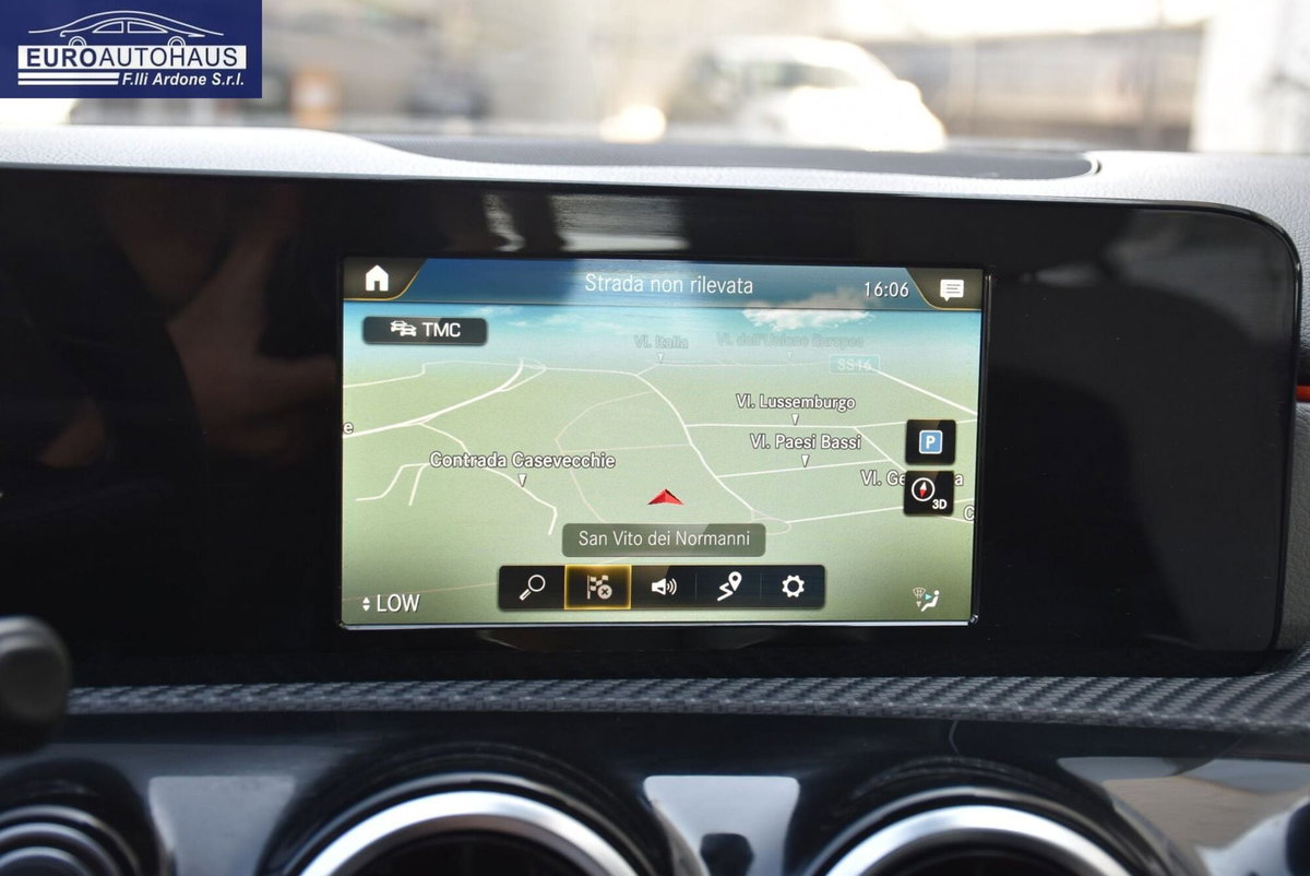 Mercedes-Benz Classe A 180 d Automatic Business (9)