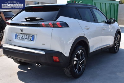 Peugeot 2008 BlueHDi 130 S&S EAT8 GT Line (4)