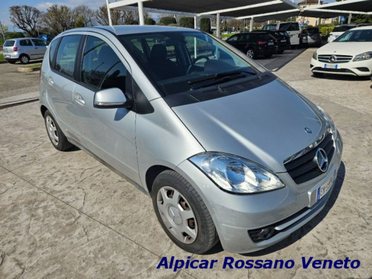 Mercedes-Benz Classe A 180 CDI Elegance (2)