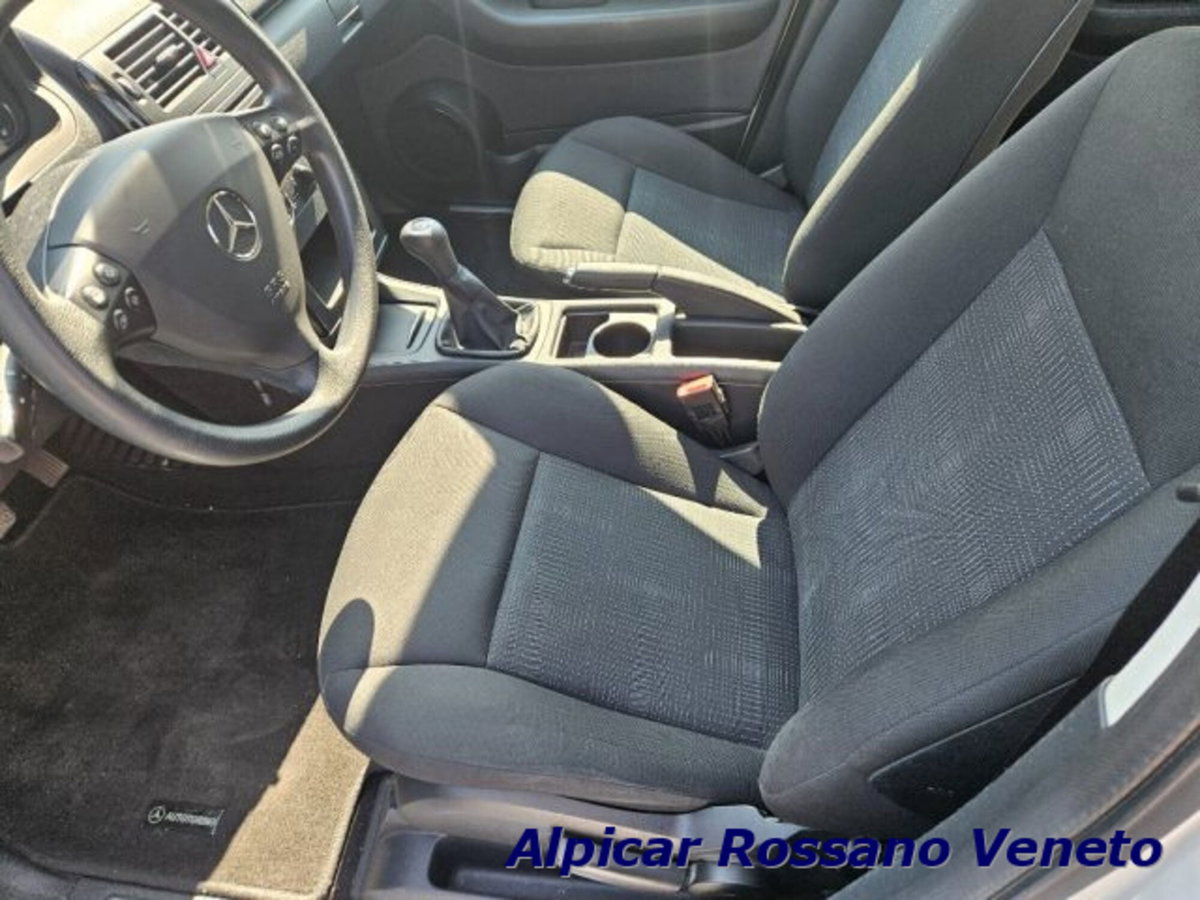 Mercedes-Benz Classe A 180 CDI Elegance (4)