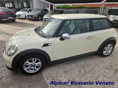 MINI Mini 1.6 16V One D (2)