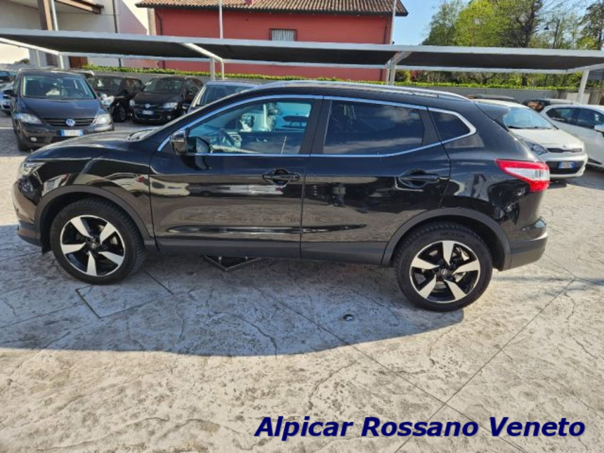 Nissan Qashqai 1.6 dCi 4WD Tekna (15)