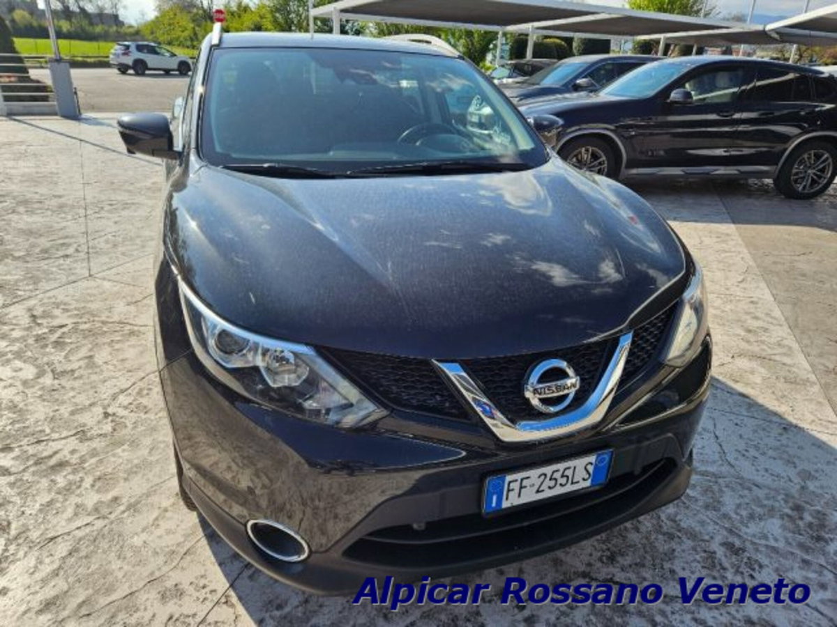 Nissan Qashqai 1.6 dCi 4WD Tekna (4)