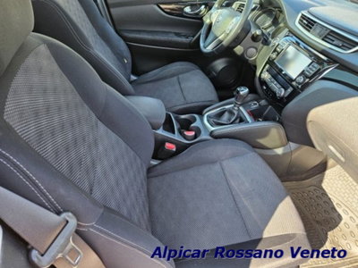 Nissan Qashqai 1.6 dCi 4WD Tekna (7)