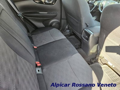Nissan Qashqai 1.6 dCi 4WD Tekna (9)