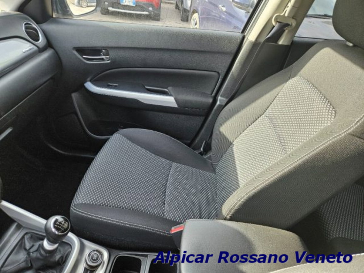 Suzuki Vitara 1.6 DDiS 4WD AllGrip DCT V-Top (17)