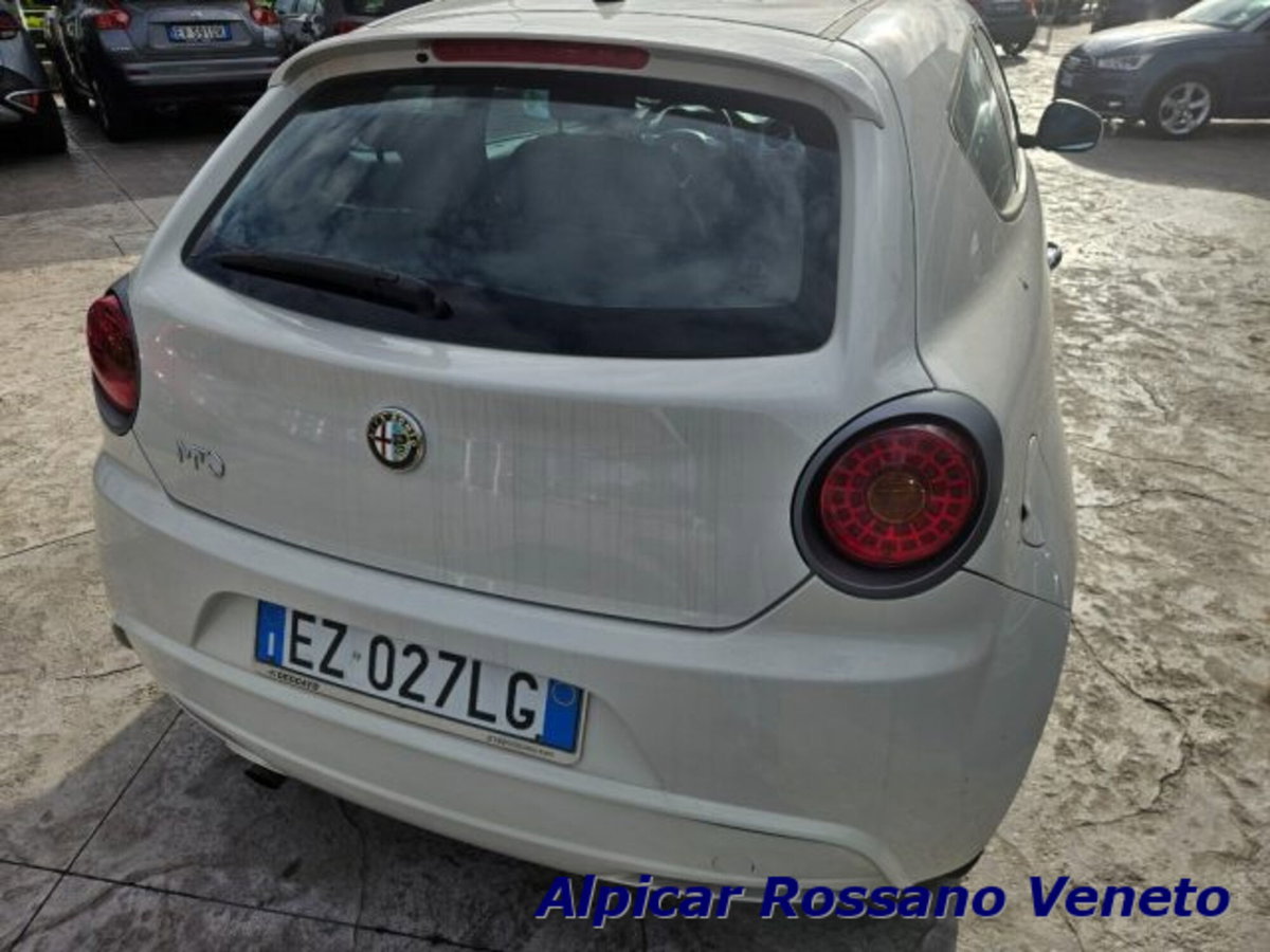 Alfa Romeo MiTo 1.3 JTDm 85 CV S&S Impression (5)