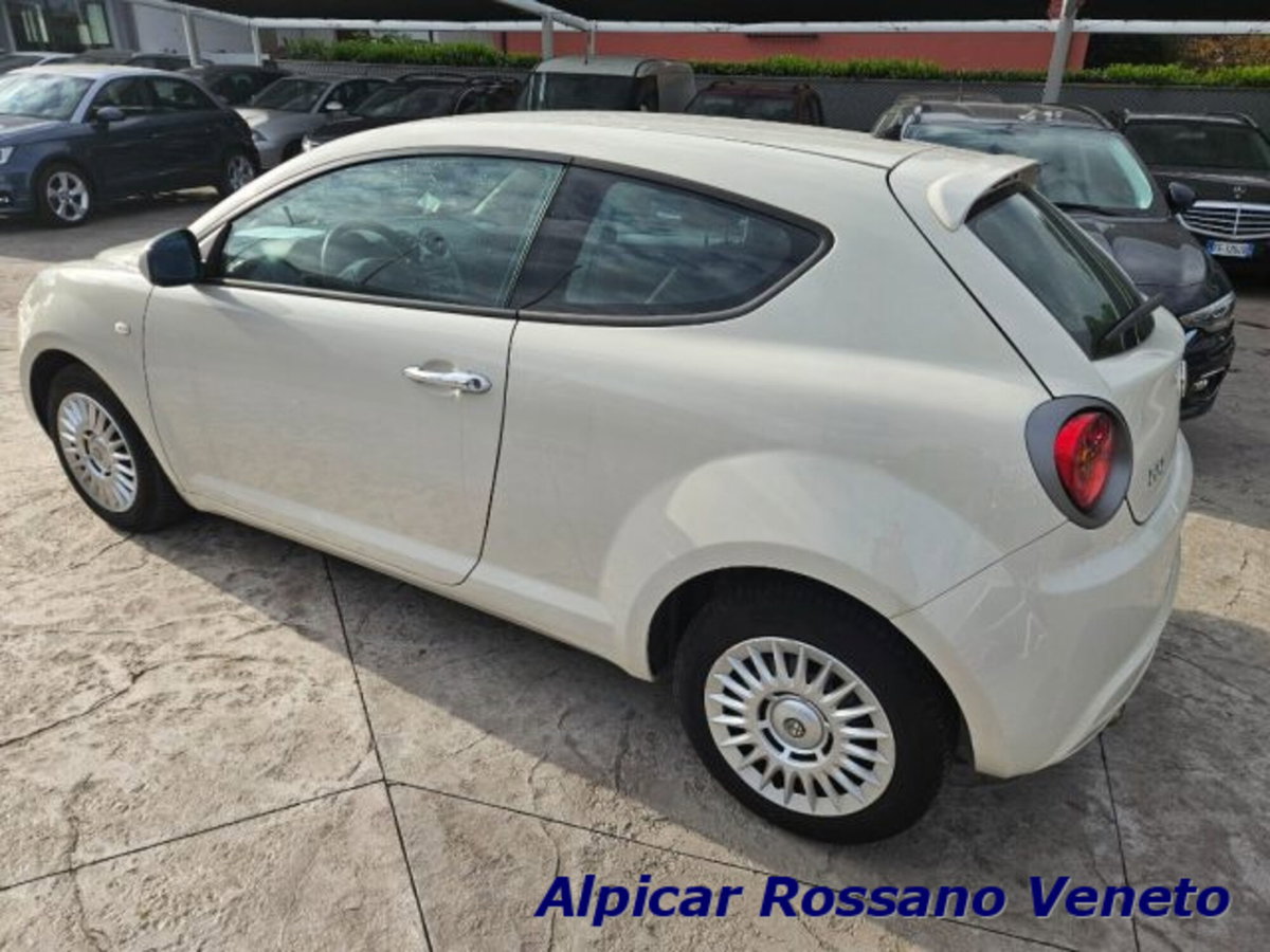 Alfa Romeo MiTo 1.3 JTDm 85 CV S&S Impression (8)