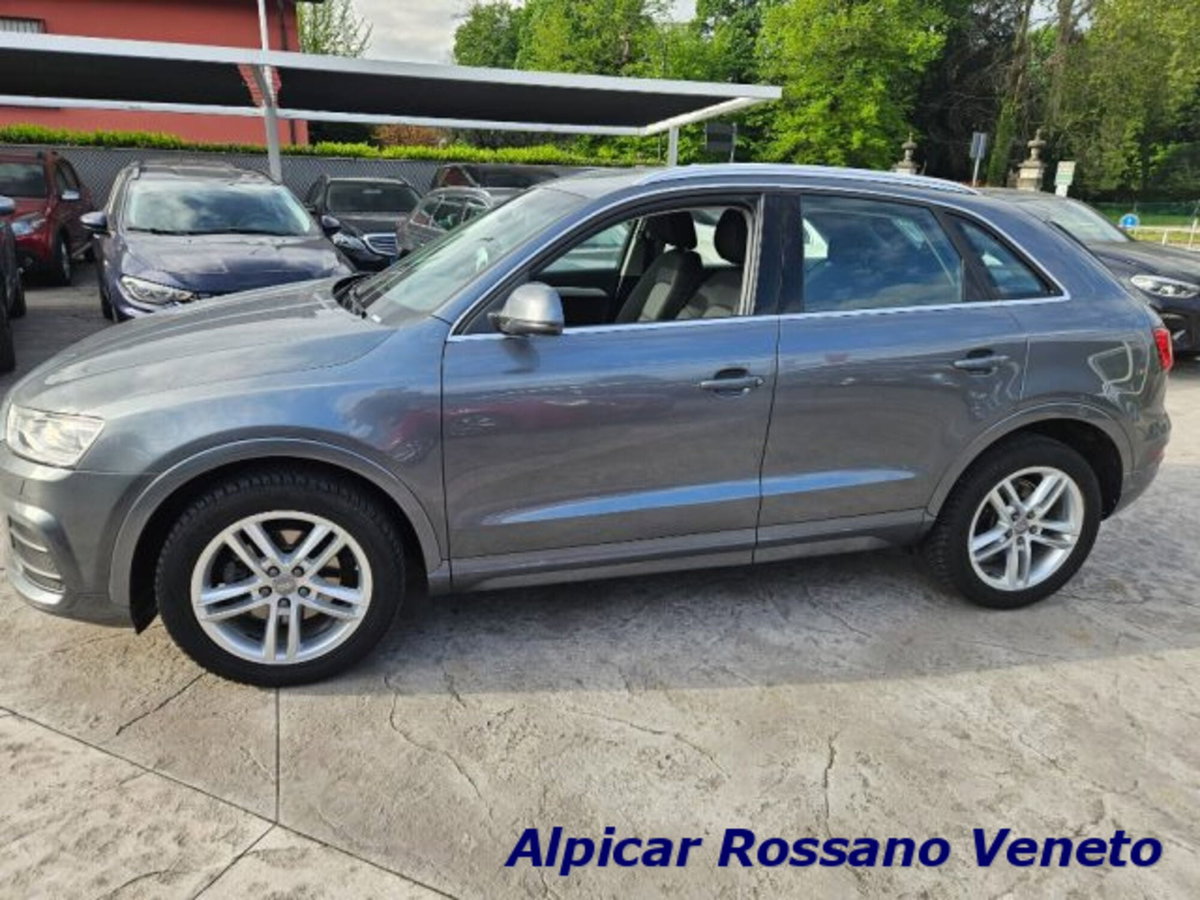 Audi Q3 2.0 TDI 150 CV quattro Business (5)