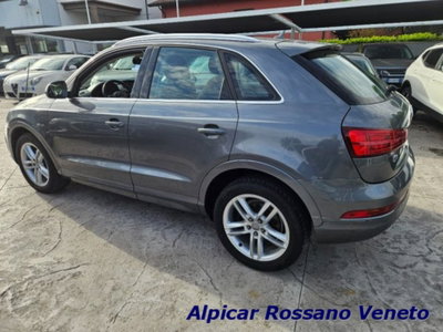 Audi Q3 2.0 TDI 150 CV quattro Business (6)