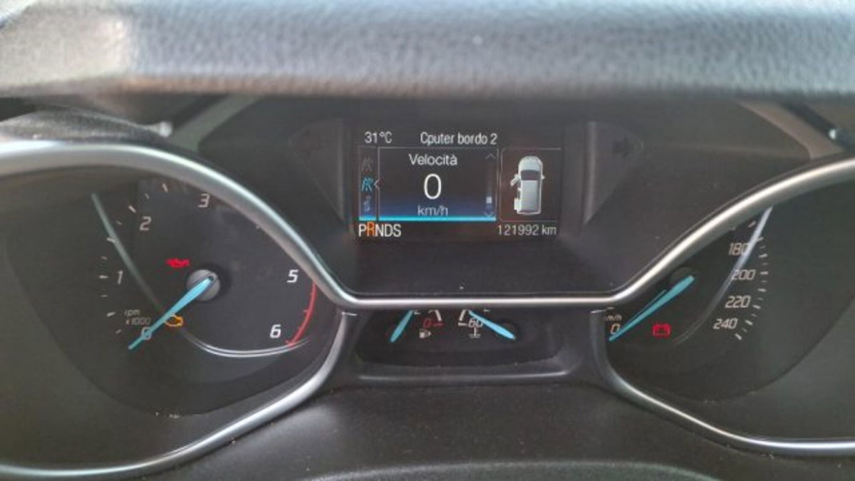 Ford Tourneo Connect 1.5 TDCi 120 CV Powershift Titanium (5)