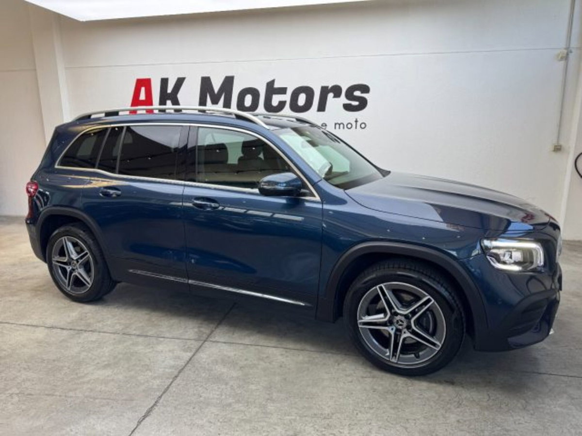 Mercedes-Benz GLB 200 d Automatic 4Matic Premium (11)