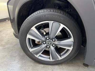 Lexus UX 300e 72,8kWh Luxury (4)