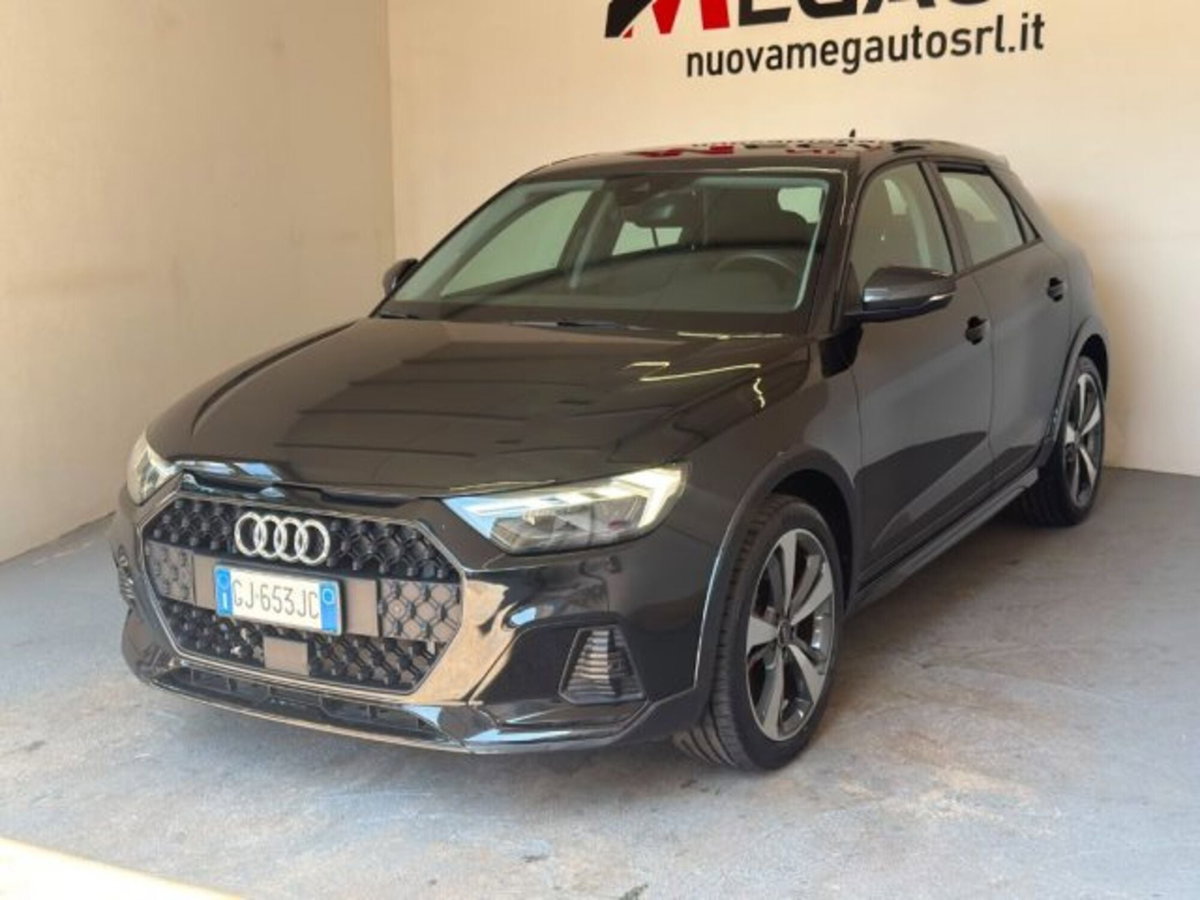 Audi A1 citycarver 30 TFSI Identity Contrast (4)