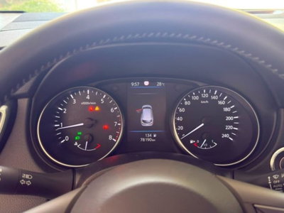 Nissan Qashqai 1.3 DIG-T 140 CV Tekna (14)