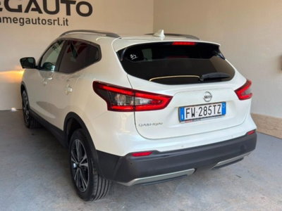 Nissan Qashqai 1.3 DIG-T 140 CV Tekna (7)