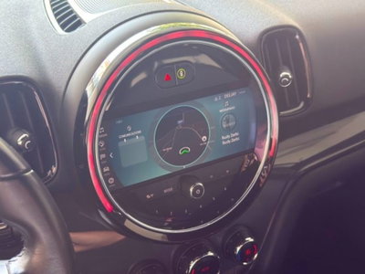 MINI Mini Countryman 2.0 Cooper D Essential Countryman (14)