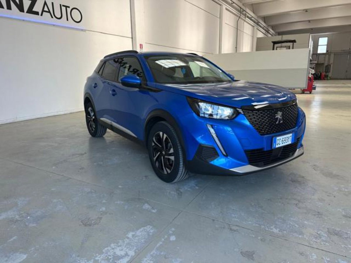 Peugeot 2008 BlueHDi 100 S&S Allure Navi Pack (3)
