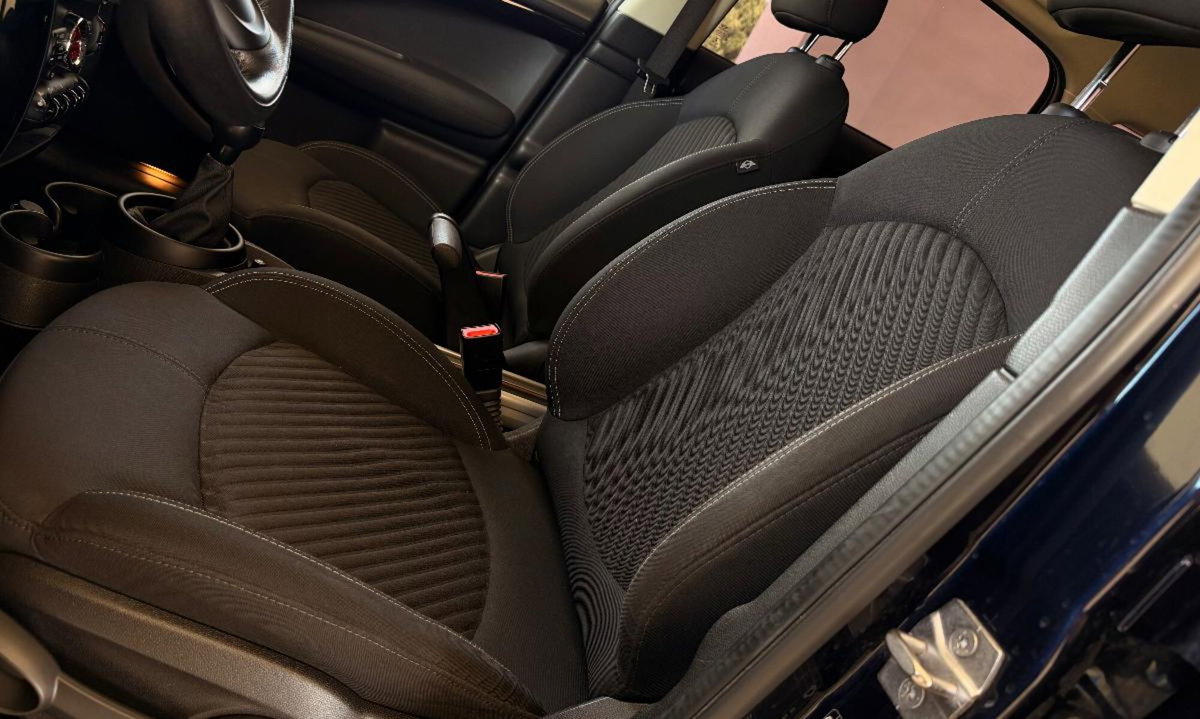 MINI Mini Countryman 1.6 Cooper D Countryman (6)