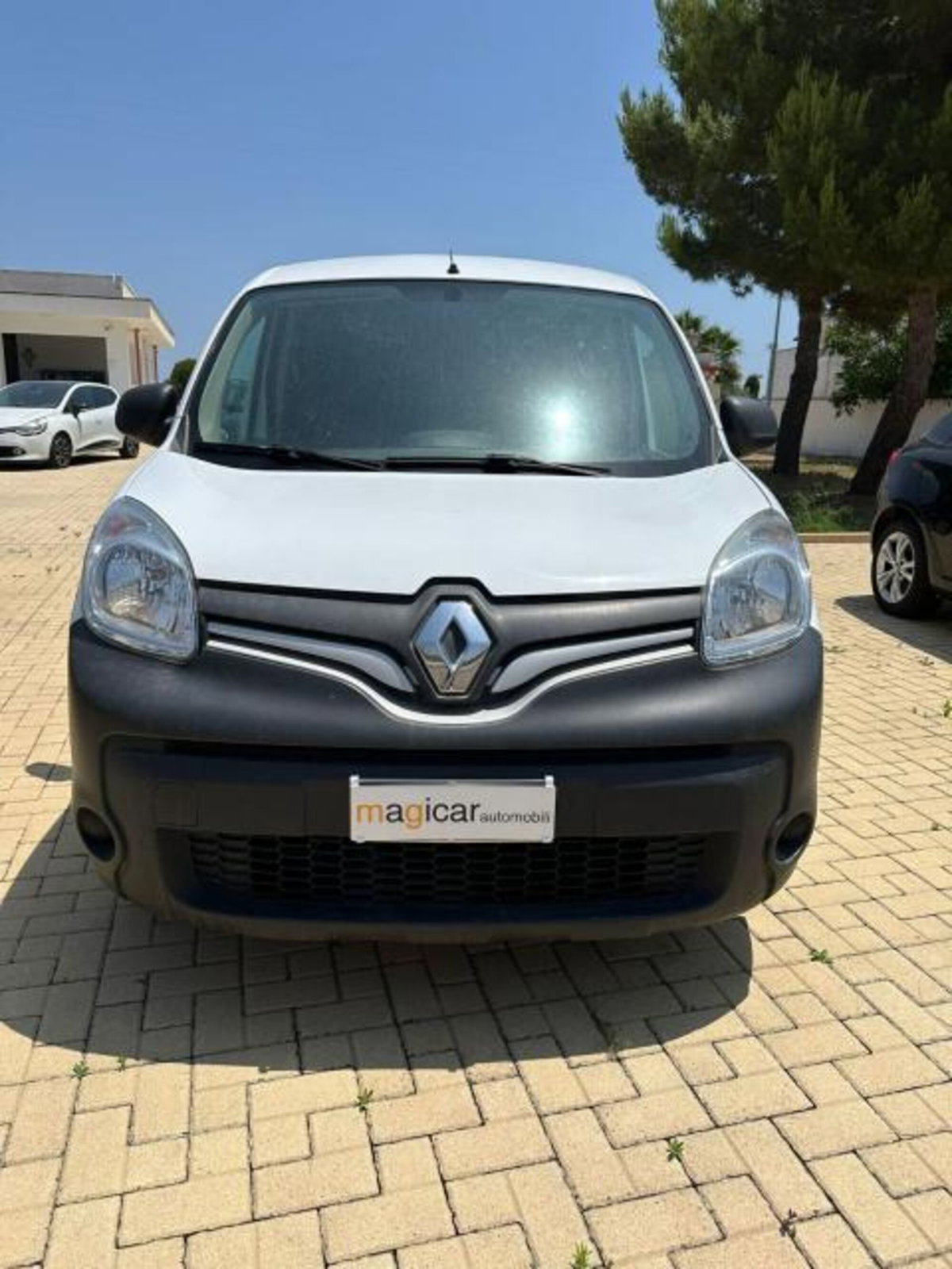 Renault Kangoo 1.5 dCi 90CV F.AP. S&S 4p. Express Maxi Energy (2)