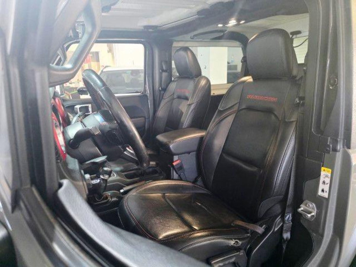 Jeep Wrangler 2.2 Mjt II Rubicon (9)