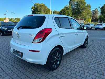 Hyundai i20 1.2 5p. Go! Brasil (7)