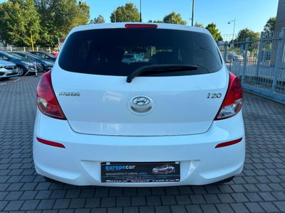 Hyundai i20 1.2 5p. Go! Brasil (8)