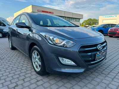 Hyundai i30 Station Wagon 1.4 CRDi Classic (2)