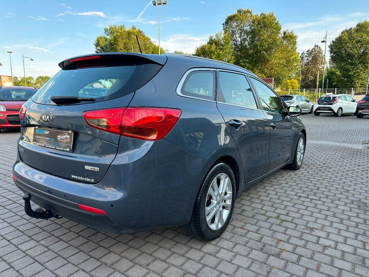 Kia cee'd Sport Wagon 1.6 CRDi 110 CV SW high tech (7)