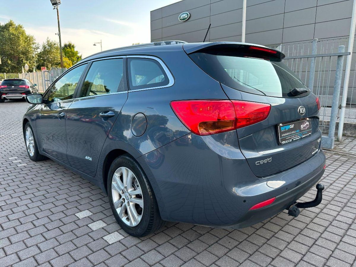 Kia cee'd Sport Wagon 1.6 CRDi 110 CV SW high tech (9)