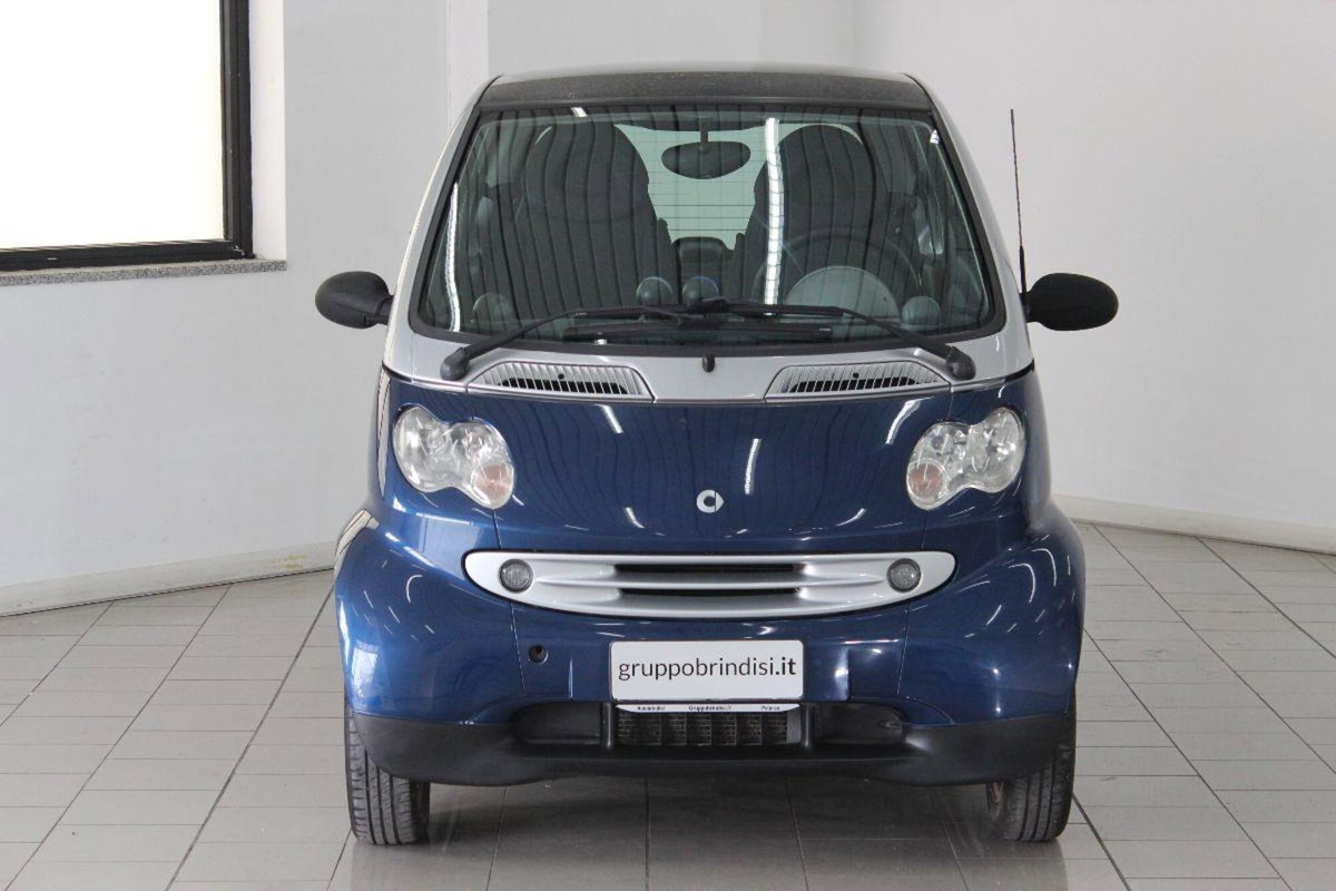 smart Fortwo 700 coupé passion (45 kW) (2)