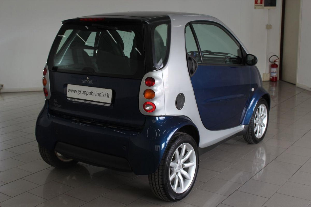 smart Fortwo 700 coupé passion (45 kW) (4)