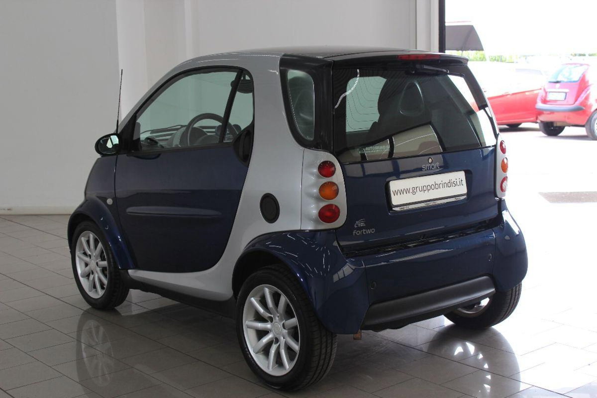 smart Fortwo 700 coupé passion (45 kW) (6)